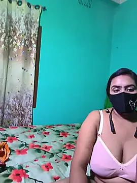 Hot Cupole online show from June 2026 07:40:01 AM