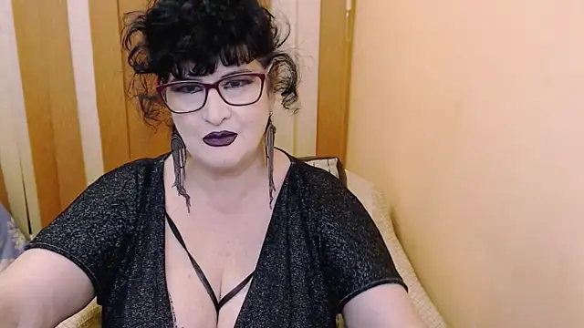 QuuenOfSin online show from February 2025 02:17:01 AM