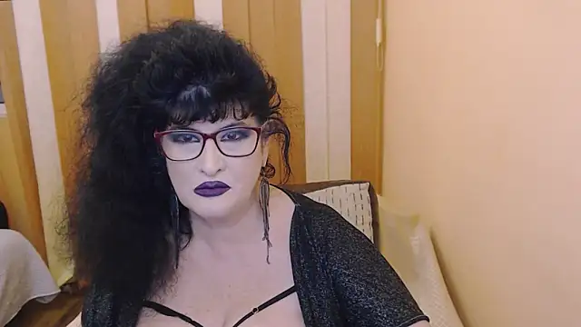 QuuenOfSin online show from March 2025 02:10:02 AM