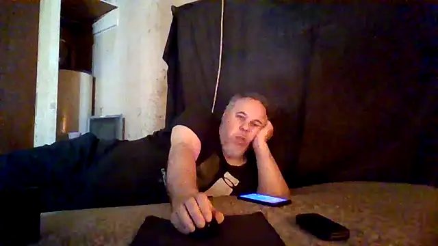 Nightshade1195 online show from May 2026 10:59:02 PM