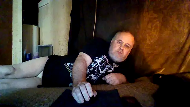 Nightshade1195 online show from May 2026 08:03:02 PM