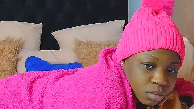 julianaa19 online show from June 2026 05:43:01 AM