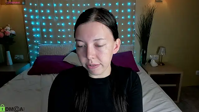 Snapshot of Sandra_Ross chatting on July 2026 01:03:01 AM Sandra Ross online show from July 2026 01:03:01 AM