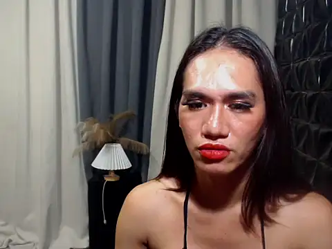Queen Haliyah online show from May 2026 11:23:04 PM