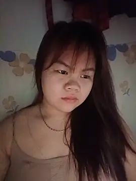 Truxcy1 online show from May 2026 07:53:02 PM