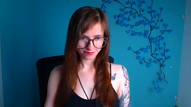 Luna Tantra online show from July 2026 01:15:01 PM