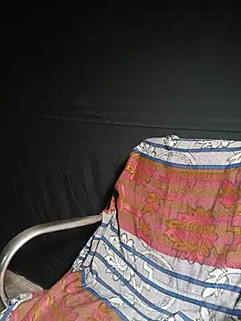 Snapshot of Desi_girl766 chatting on May 2026 07:31:01 PM Desi girl766 online show from May 2026 07:31:01 PM