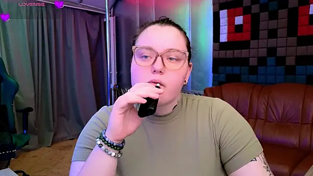 CatherineClaire online show from July 2026 04:26:02 PM