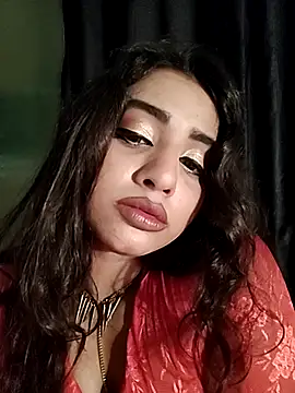 Lustluuv online show from April 2026 07:16:01 PM