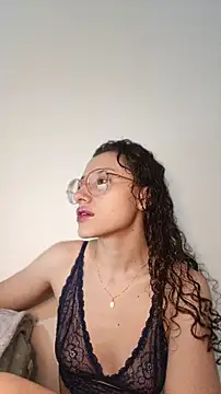 DanaaCollins online show from May 2026 11:07:01 AM
