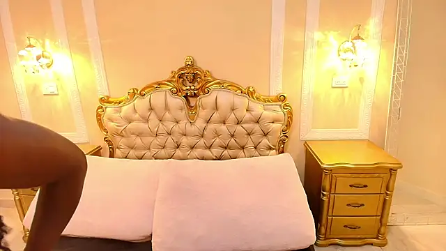 PaulineKosh online show from July 2026 07:49:02 PM