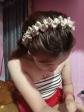 Snapshot of Ly-sexyy chatting on June 2026 10:32:01 PM Ly-sexyy online show from June 2026 10:32:01 PM
