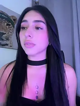 IsabellaNoir  online show from May 2026 11:46:02 PM