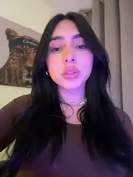 IsabellaNoir  online show from June 2026 11:18:01 PM