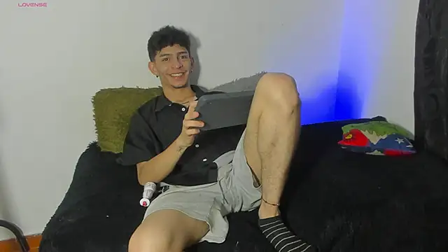  IanLark online show from May 2026 07:38:01 AM