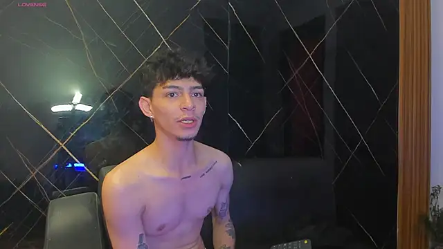  IanLark online show from June 2026 01:58:02 PM