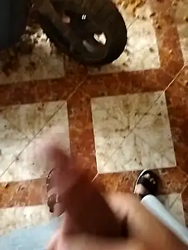 Oussama  001 online show from April 2026 10:29:01 AM