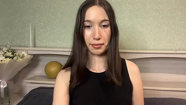 KristyTramel online show from April 2026 12:10:02 PM