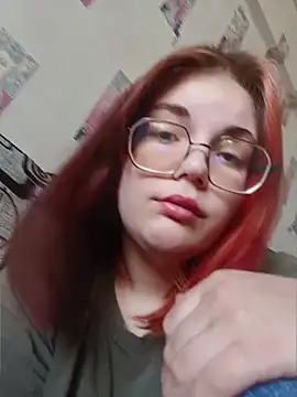 Snapshot of LoisFox chatting on May 2026 11:59:02 AM LoisFox online show from May 2026 11:59:02 AM