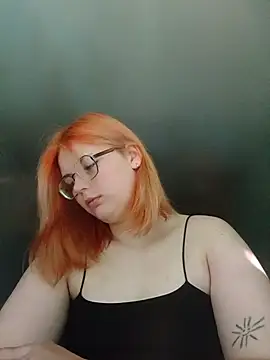 Snapshot of LoisFox chatting on June 2026 01:39:02 PM LoisFox online show from June 2026 01:39:02 PM