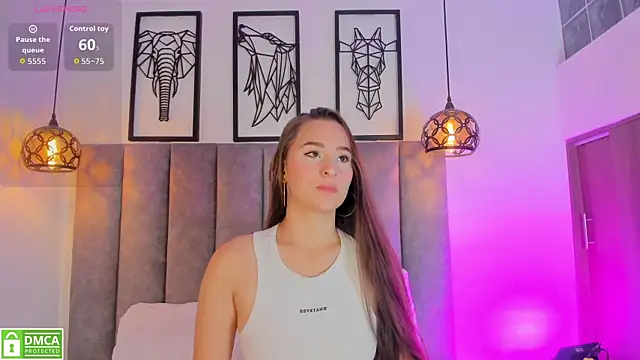 Vanne Queen  online show from June 2026 11:23:01 AM