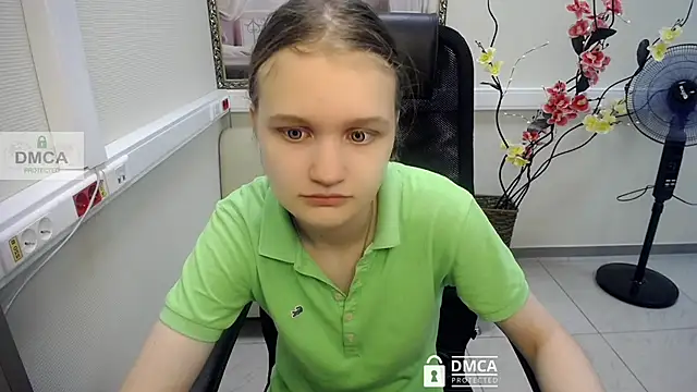  donnaSia  online show from July 2026 10:39:02 AM