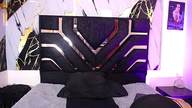 sophiasmithcs online show from April 2026 03:08:02 AM