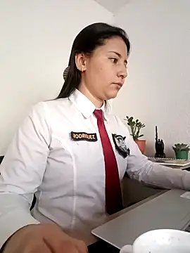 Queen linda1 online show from April 2026 12:09:02 PM
