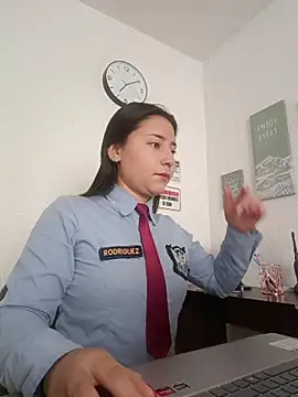 Queen linda1 online show from May 2026 12:10:01 PM