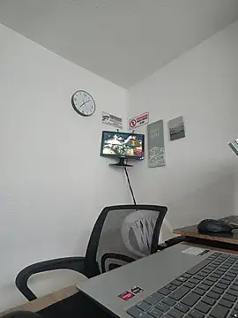 Queen linda1 online show from June 2026 12:09:02 PM