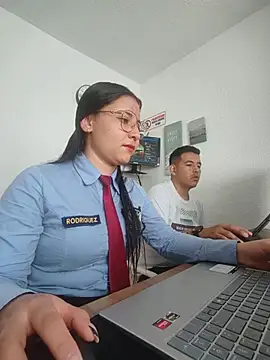 Queen linda1 online show from June 2026 01:17:02 PM