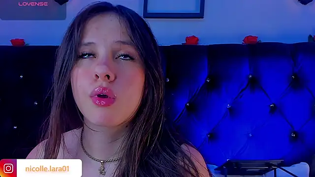 Snapshot of Kitty_rose01 chatting on July 2026 10:29:02 AM Kitty rose01 online show from July 2026 10:29:02 AM