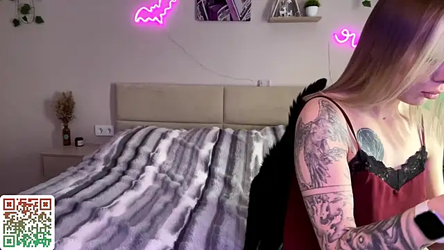 CandyRass online show from May 2026 01:27:02 PM