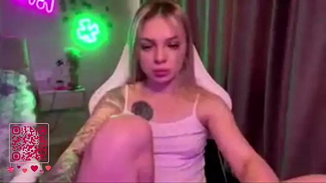 CandyRass online show from May 2026 09:05:02 AM