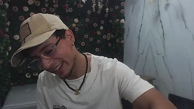 jbarto  online show from May 2026 08:57:02 PM