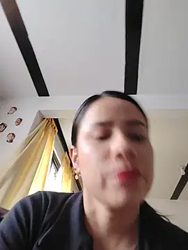 Nicol Alvarez1 online show from June 2026 10:23:01 PM