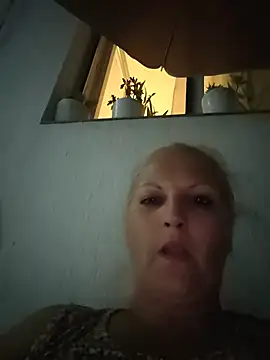 Divineblond online show from July 2026 07:31:01 PM