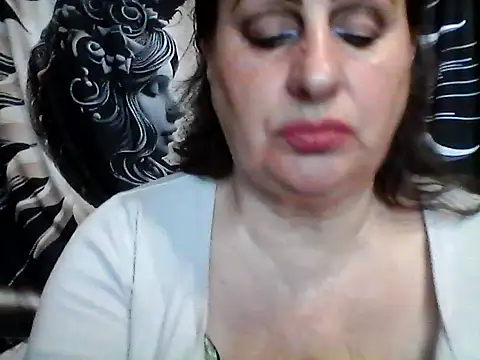 LoaqLovew online show from April 2026 10:07:02 AM