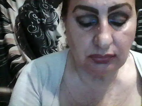 LoaqLovew online show from April 2026 03:09:01 PM
