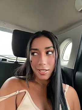 SaryJonex online show from August 2026 02:20:02 PM