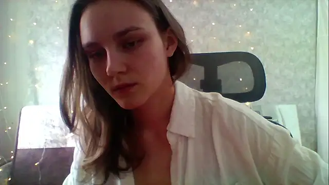 DolcezzaCream online show from April 2026 11:16:02 AM