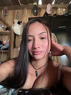 Snapshot of Soffia-zapata chatting on July 2026 05:12:02 PM Soffia-zapata online show from July 2026 05:12:02 PM