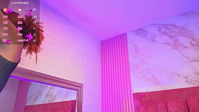 goldilockss15  online show from April 2026 11:14:01 AM