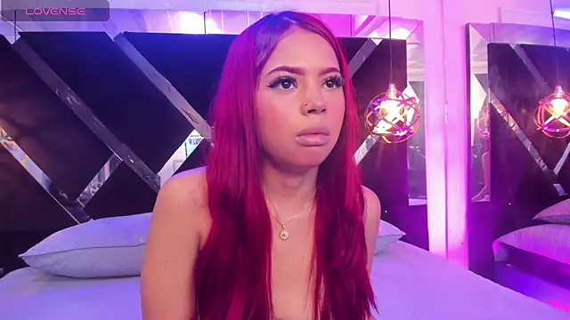 Snapshot of Lill-Kims chatting on May 2026 12:23:02 PM Lill-Kims online show from May 2026 12:23:02 PM
