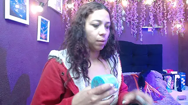Snapshot of monik299 chatting on May 2026 02:02:02 PM monik299 online show from May 2026 02:02:02 PM