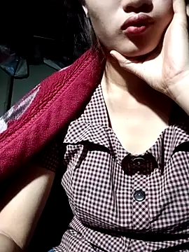 Rosie LoveUU online show from May 2026 01:32:02 AM