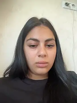 LilyLovell online show from June 2026 12:11:01 PM