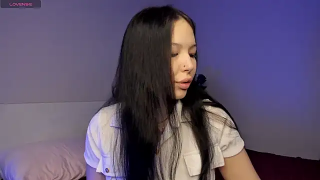 Snapshot of missinfull chatting on May 2026 01:29:02 PM missinfull online show from May 2026 01:29:02 PM