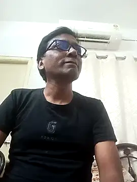 VENOM QUEEN online show from May 2026 01:52:01 PM