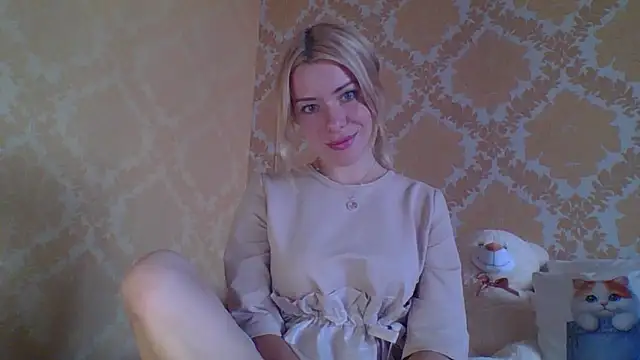 Softy Aura  online show from July 2026 03:21:02 PM